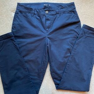 Navy, Old Navy Mid-Rise Everyday Khakis Chinos